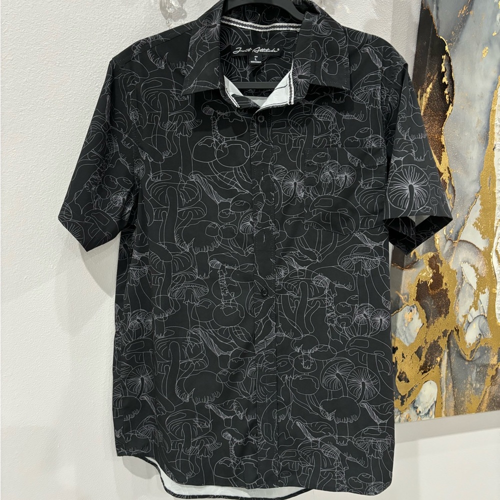 Just attitude men shirt Large like new